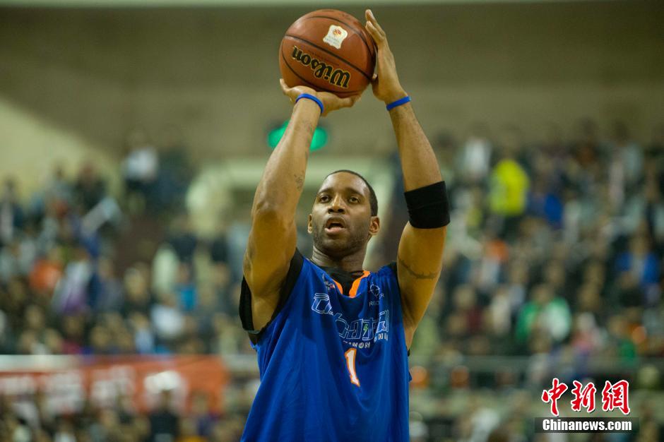 仅让皇马球 仅让皇马球